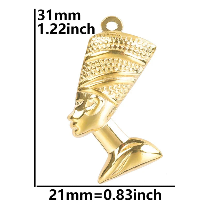 Collier avec Pendentif Egyptien de Nefertiti