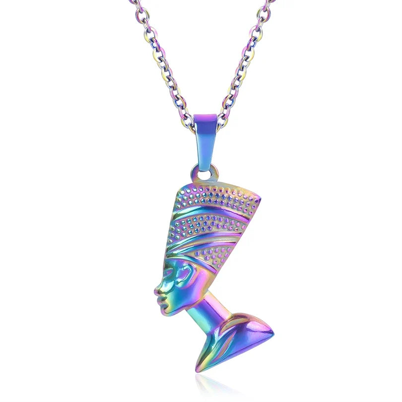 Collier avec Pendentif de Nefertiti argent ancien