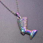 Naszyjnik z zawieszką Nefertiti ze starego srebra