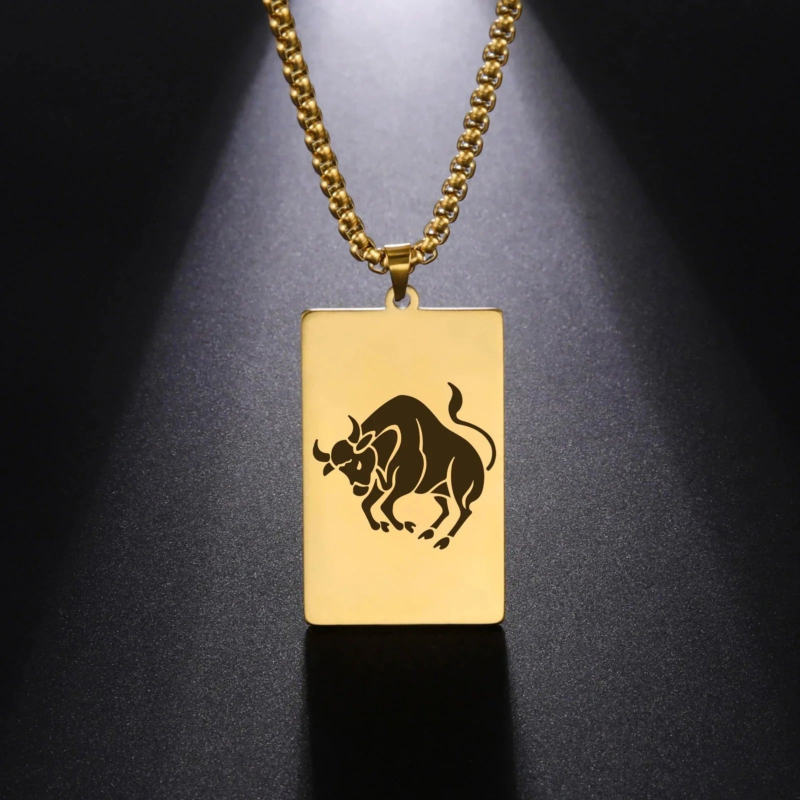 Naszyjnik z eleganckim wisiorkiem zodiakalnym znakiem astrologicznym