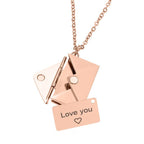 Naszyjnik z zawieszką koperty