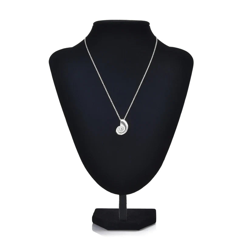 Collier avec Pendentif Coquillage Escargot pour Homme argent