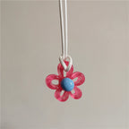Naszyjnik z czerwonym kolorowym kwiatowym wisiorkiem