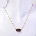 Naszyjnik z kolorowym kryształowym wisiorkiem z znakiem zodiaku