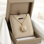 Naszyjnik z obrotowym wisiorkiem kwiatem przeciwstresowym dla kobiet