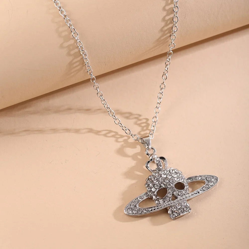 Halskæde med Dødningehoved Vedhæng i Rhinsten