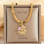 Halskæde med vedhæng med firkløver held og lykke og zirkon