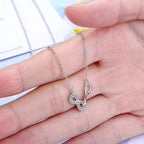 Naszyjnik z podwójnym wisiorkiem nieskończoności i cyrkonią w kolorze srebra