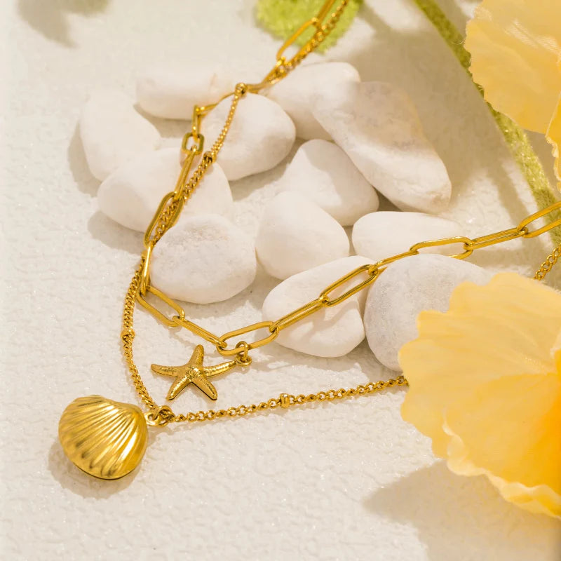 Collier Double Rang Pendentifs Coquillages Coquille Saint-Jacques et Etoile de Mer