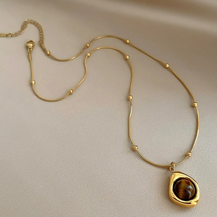 Collier Pendentif de Protection Oeil de Tigre B