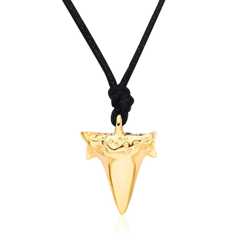 Collier Pendentif Dent de Requin pour Homme or