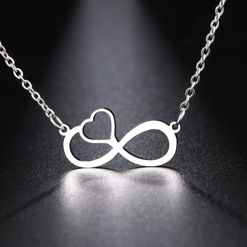 Collier Pendentif Femme Symbole Infini et Coeur argent