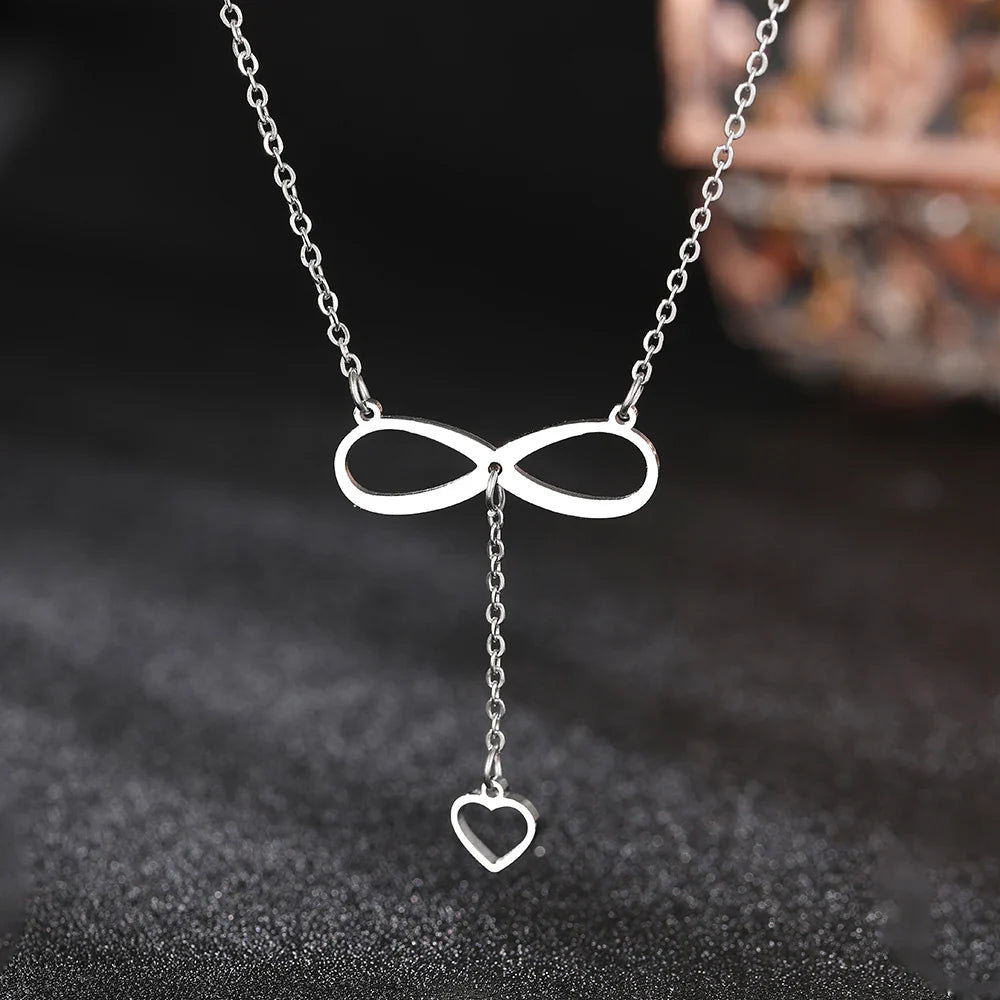 Collier Pendentif Infini et Coeur argent