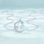 Naszyjnik z zawieszką w kształcie księżyca z cyrkonią i kotem