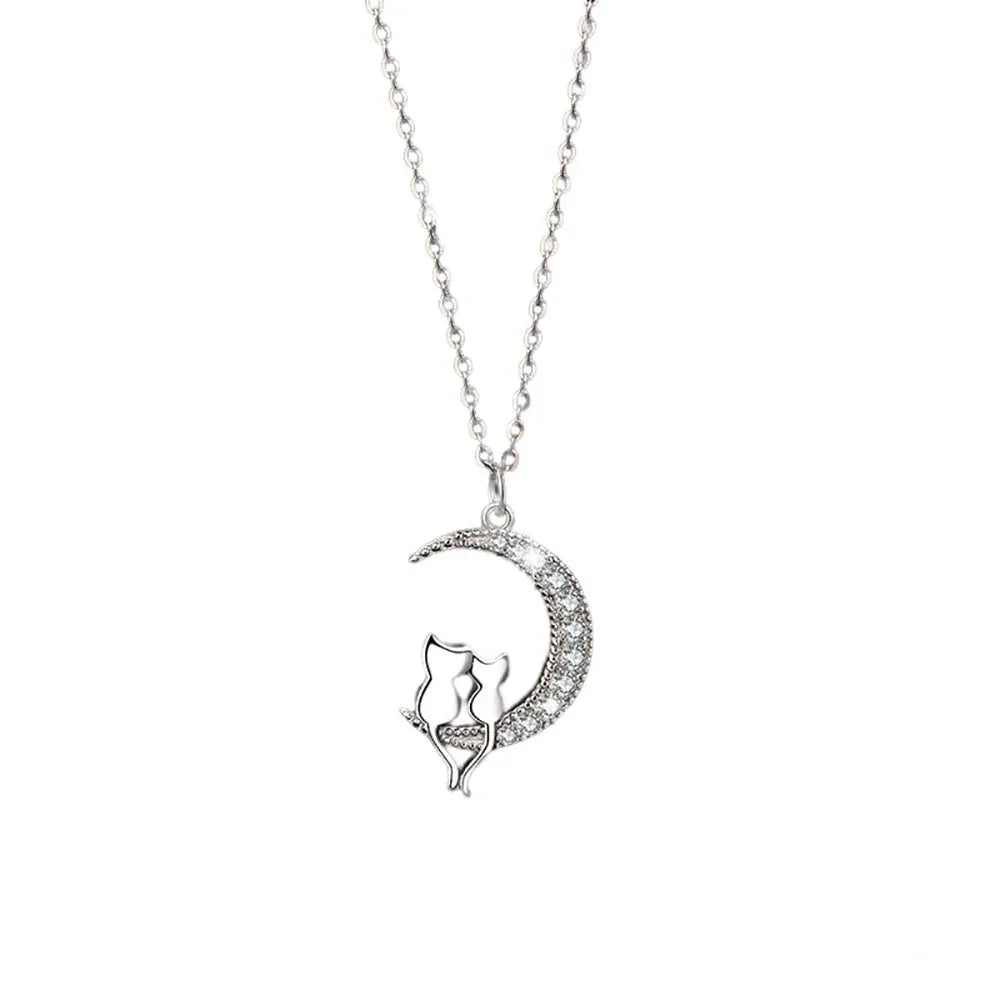 Collier Pendentif Lune et Chats avec Crystal