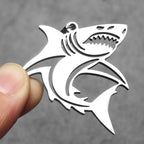 Naszyjnik z wisiorkiem rekina dla mężczyzn