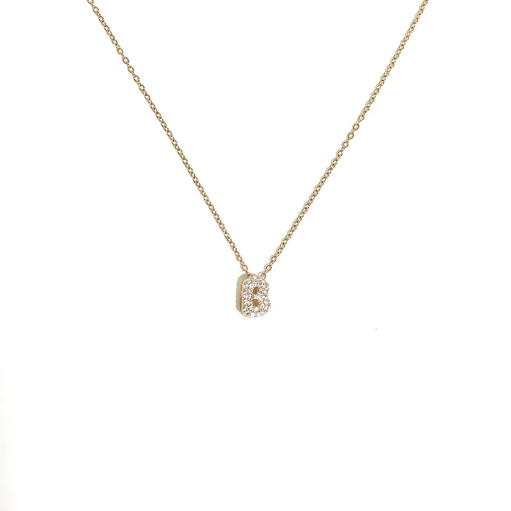 Damski naszyjnik choker z minimalistyczną zawieszką z inicjałem b