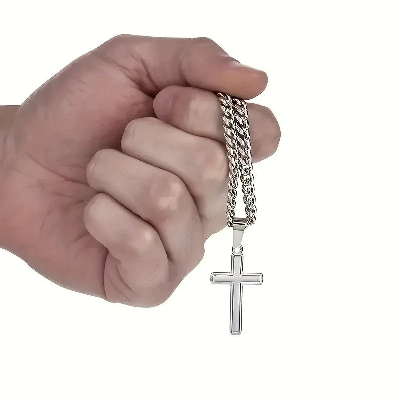 Naszyjnik męski z wisiorkiem w kształcie krzyża 