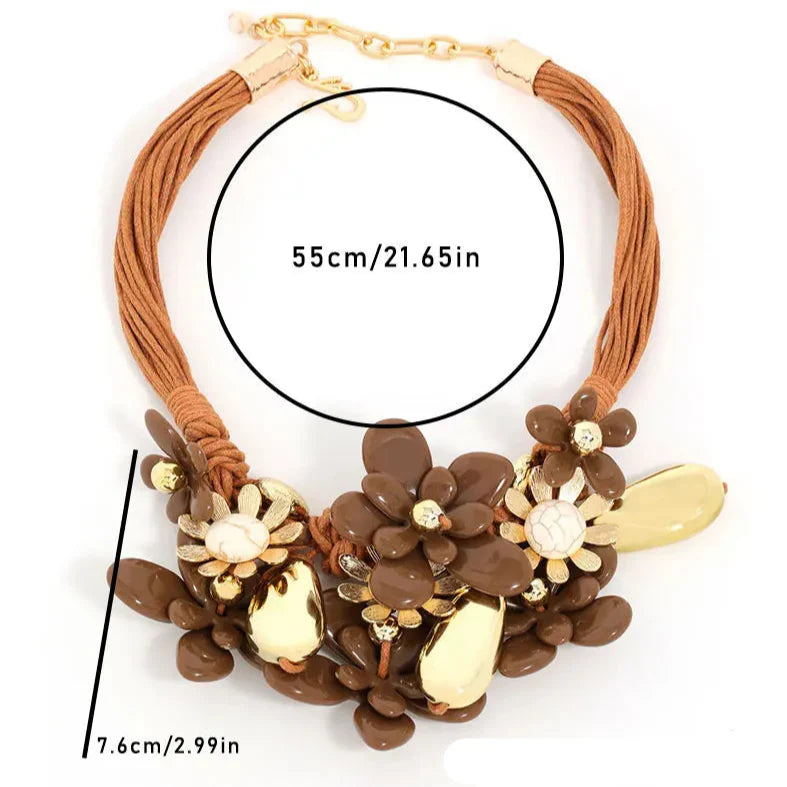 Collier Ras de Cou avec Elégant Pendentif Fleur