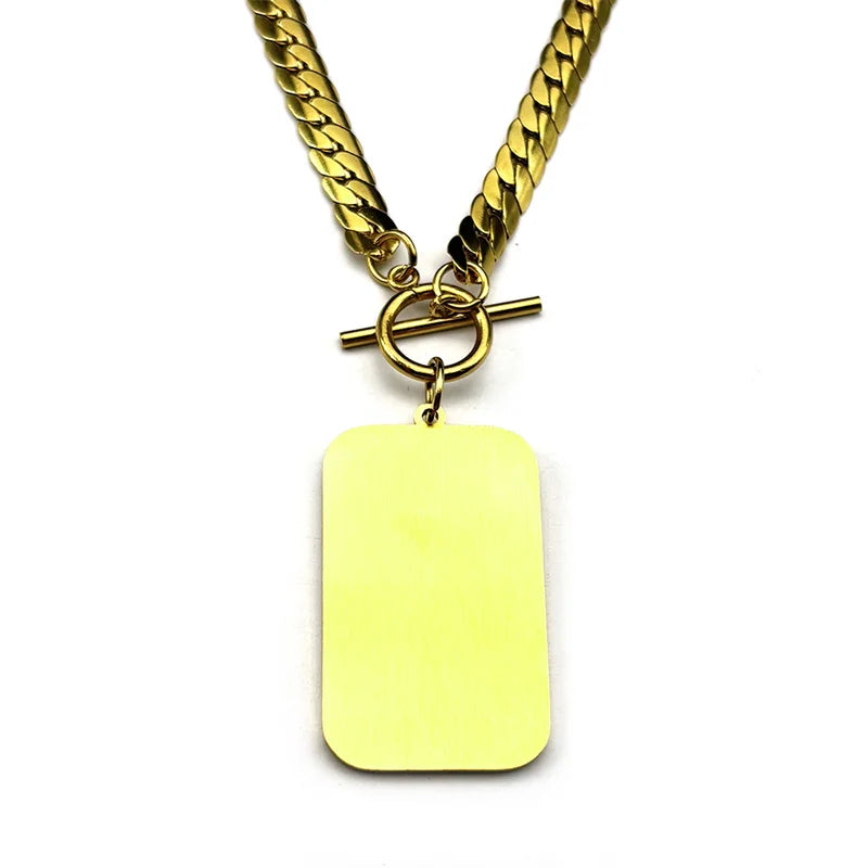 Naszyjnik typu choker z zawieszką Ayatul Kursi, islamski symbol 