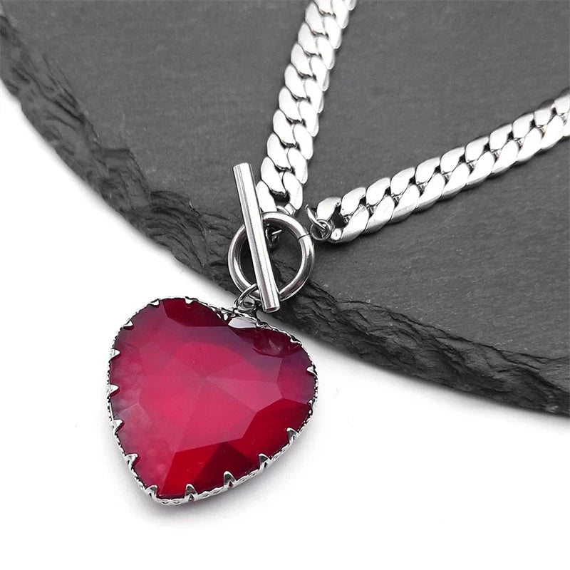 Collier Ras de Cou avec Pendentif Coeur 3