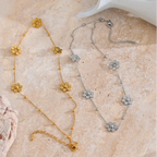 Naszyjnik Choker z zawieszką z kwiatami srebrny