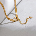 Naszyjnik obroża z dużą kroplą wody w kolorze złotym