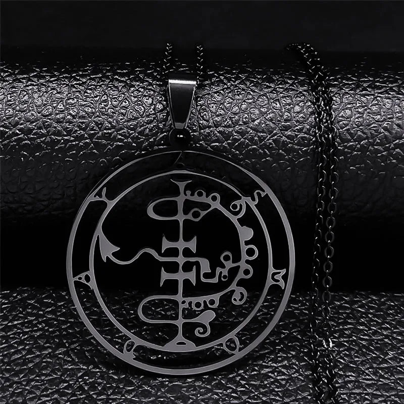 Collier Satanique Pendentif Esprit Démoniaque asmoday noir