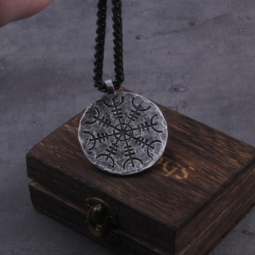 Wisiorek wikingów Vegvisir