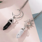 Naszyjniki z zawieszkami w kształcie półksiężyca i słońca