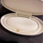 Elegancki naszyjnik choker z białych pereł