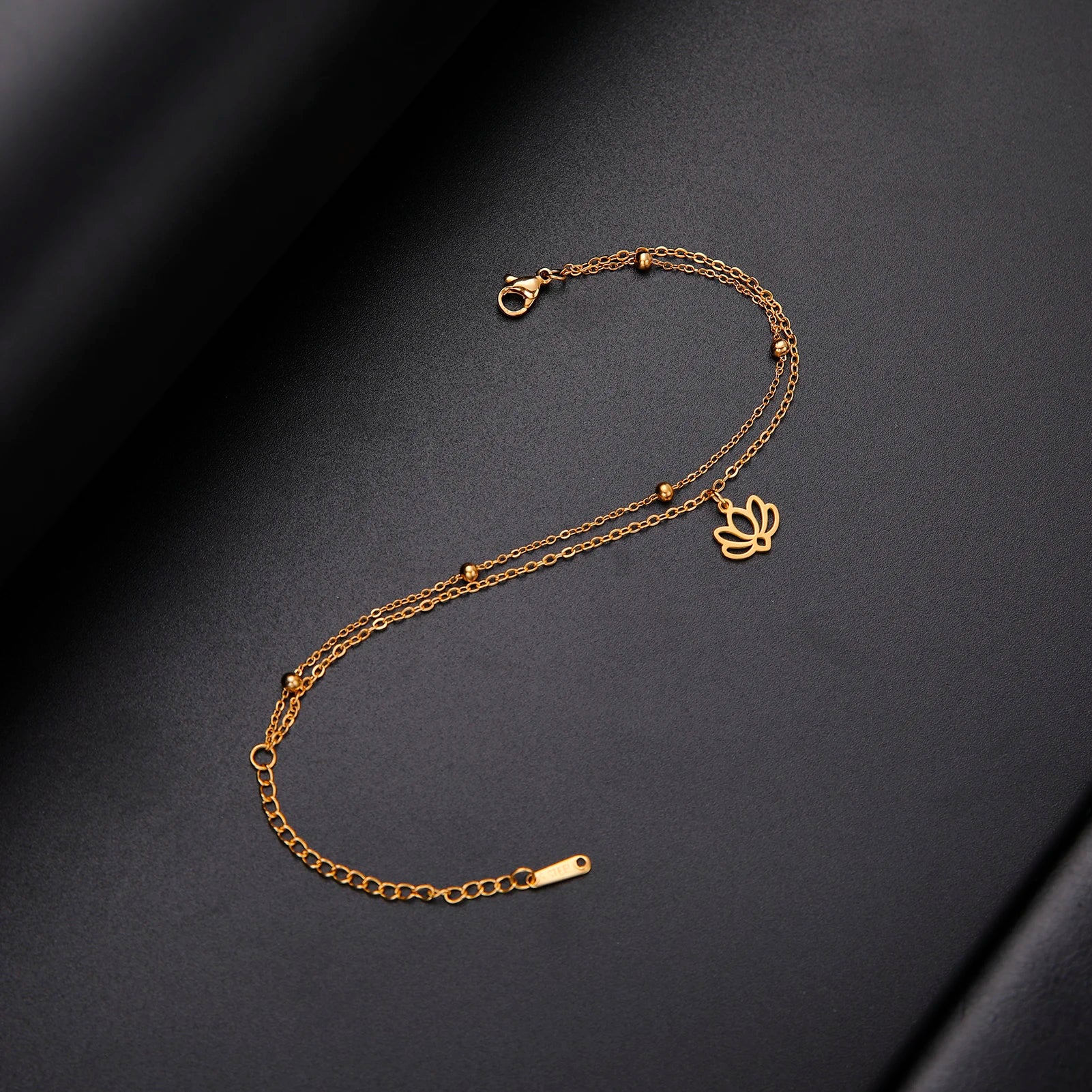 Bransoletka Kwiat Lotosu dla Kobiety złota