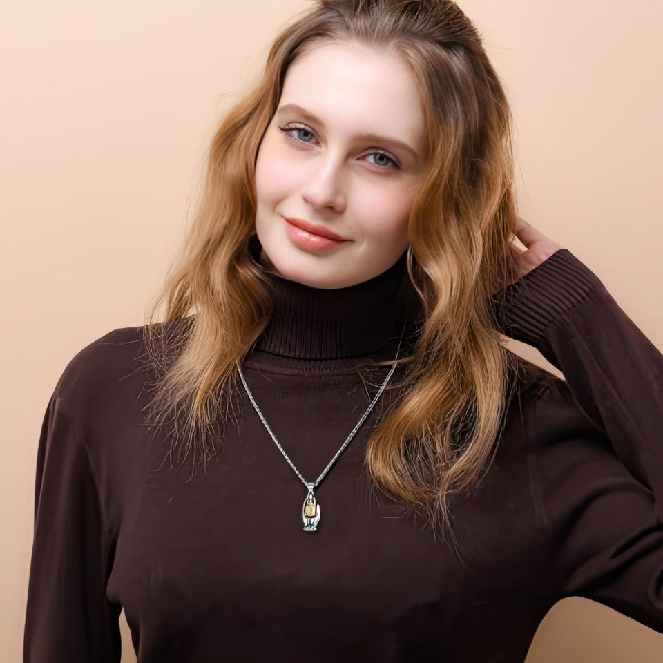 Srebrny wisiorek tybetański 